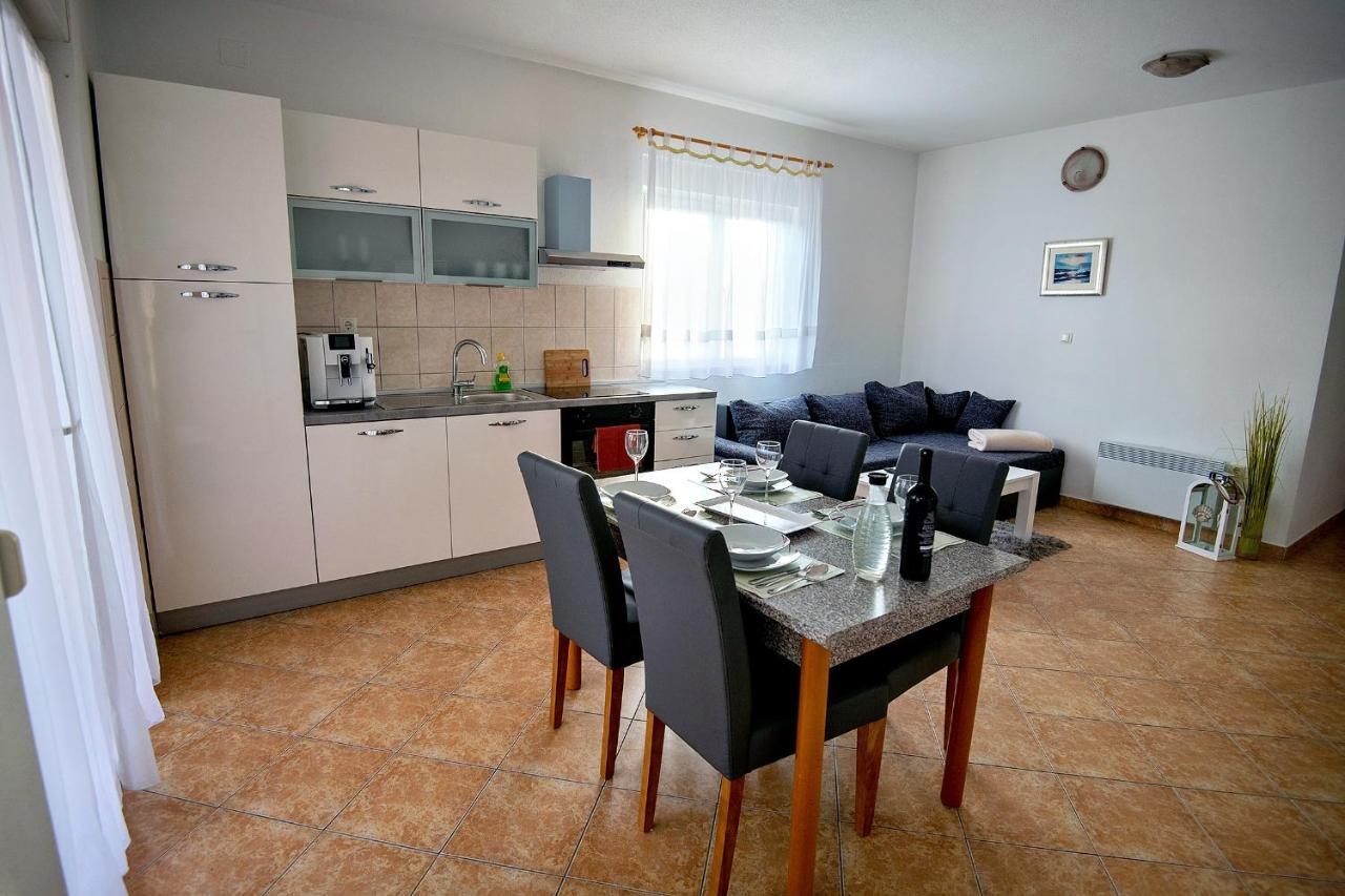 Apartments Mamut Trogir Zewnętrze zdjęcie